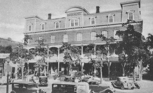Union Hotel, Flemington - 1920s manual cover