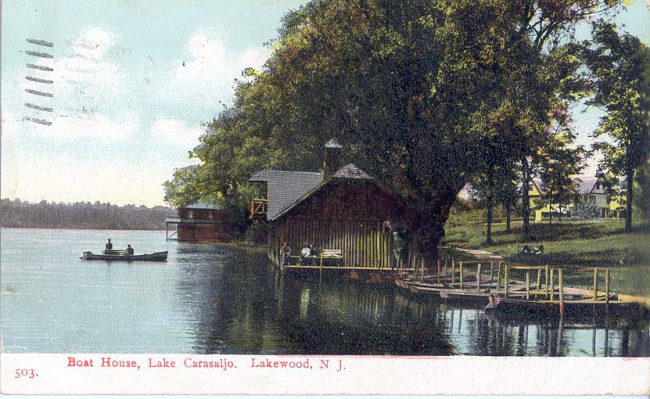 Boat House, Lake Carasaljo manual cover