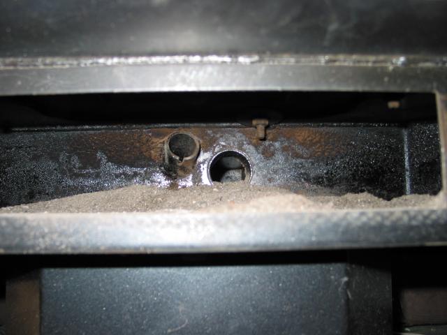 Click to see the ash tray vents... these should not be blocked.