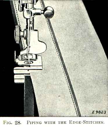 Singer 221K Featherweight (black) illustration