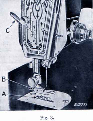 Singer 221K Featherweight (black) illustration