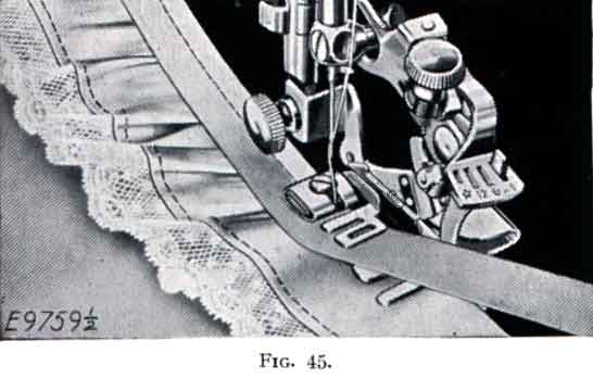 Singer 221K Featherweight (black) illustration